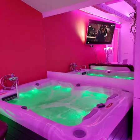 公寓 Villa Spa *